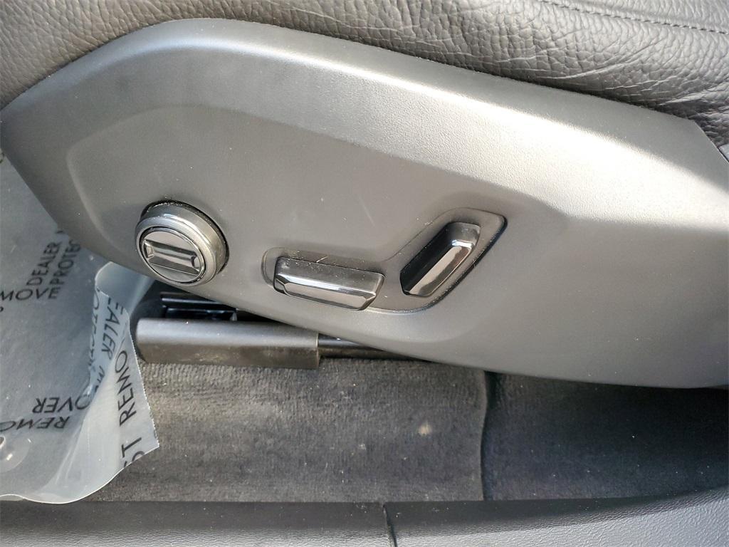 used 2024 Volvo XC60 car, priced at $39,688