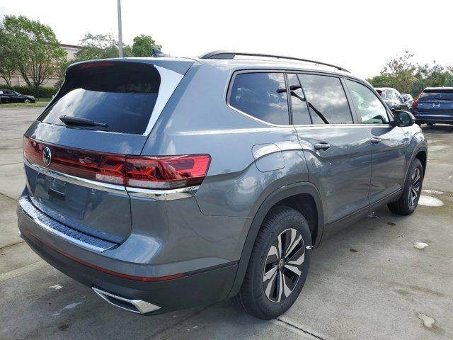 new 2024 Volkswagen Atlas car, priced at $33,976