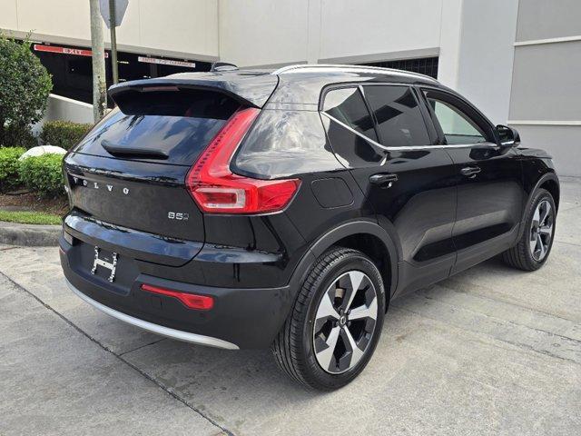 new 2025 Volvo XC40 car, priced at $47,435