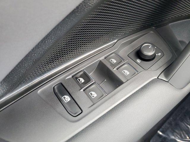 new 2025 Volkswagen Tiguan car, priced at $32,567