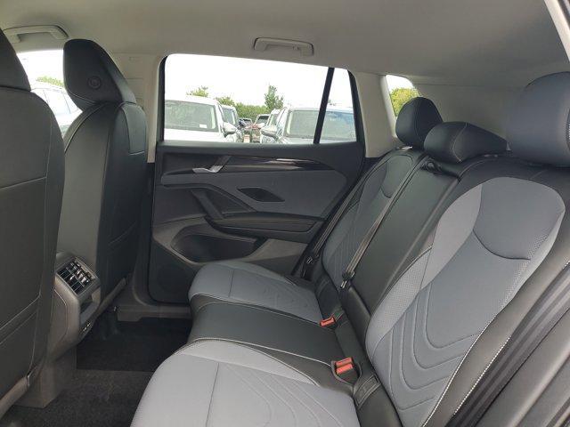 new 2025 Volkswagen Tiguan car, priced at $32,567
