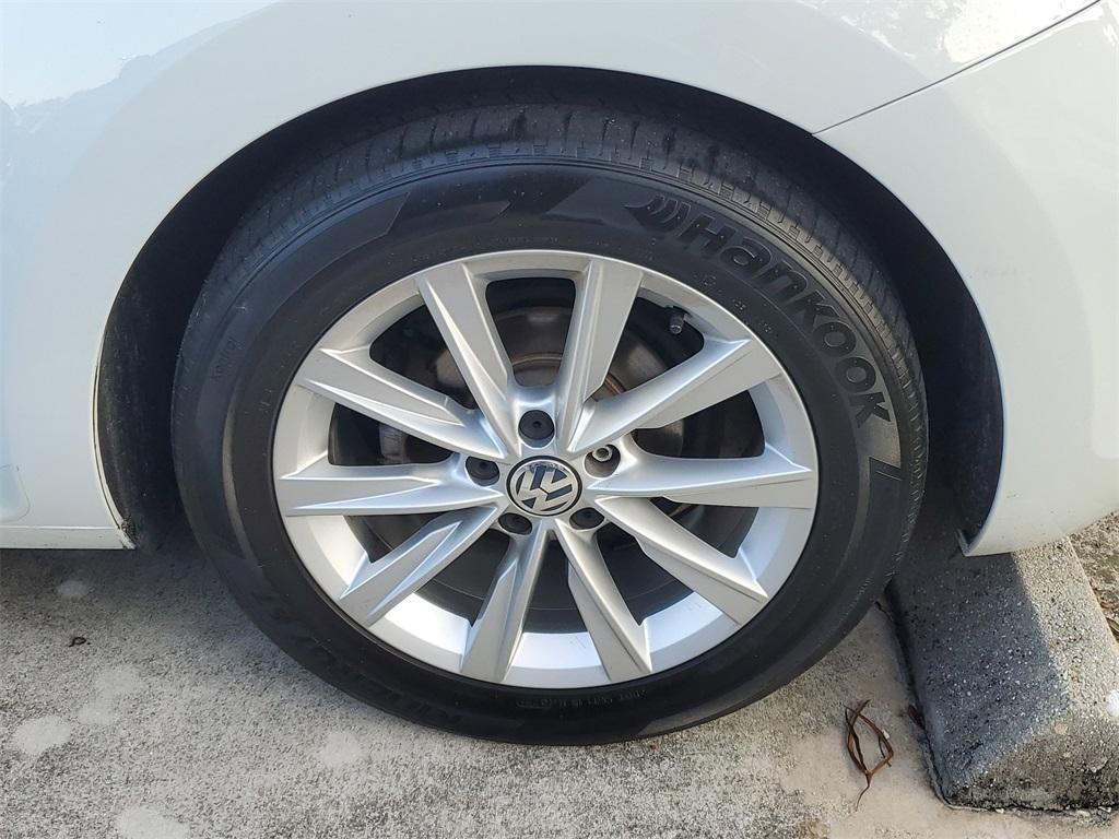 used 2018 Volkswagen Beetle car, priced at $19,598