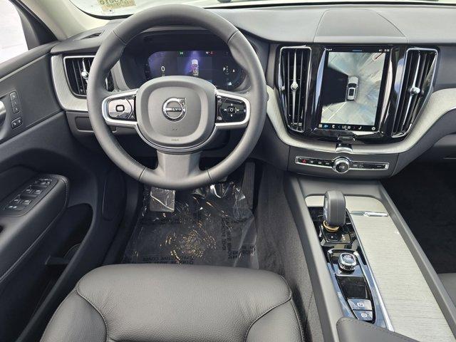 new 2025 Volvo XC60 car, priced at $55,750