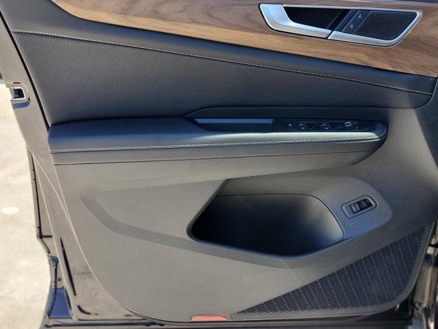 new 2026 Volkswagen Atlas car, priced at $44,375