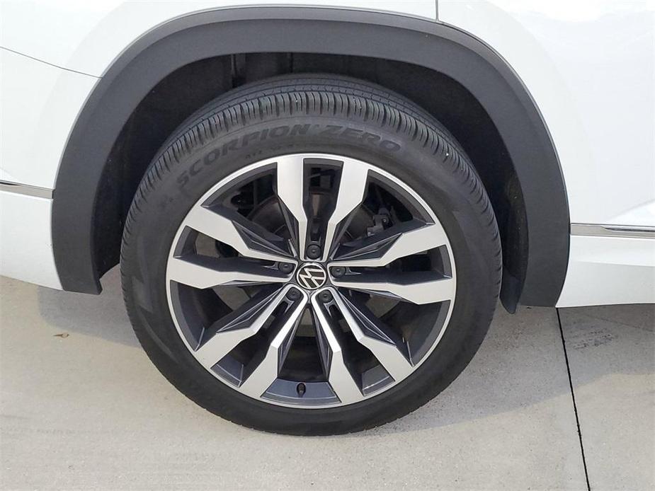 used 2022 Volkswagen Atlas car, priced at $35,998