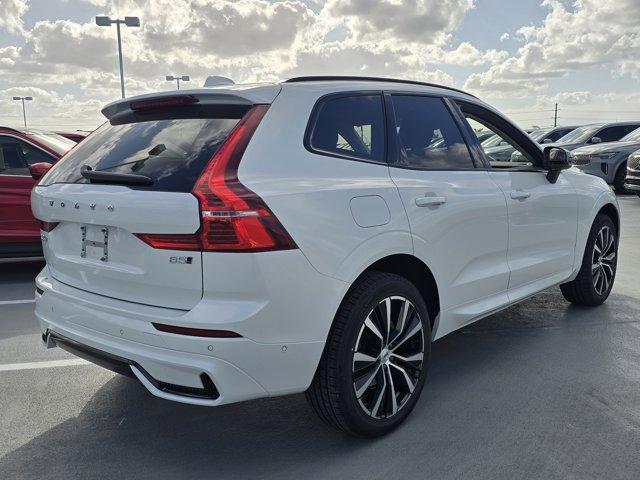 new 2025 Volvo XC60 car, priced at $54,605