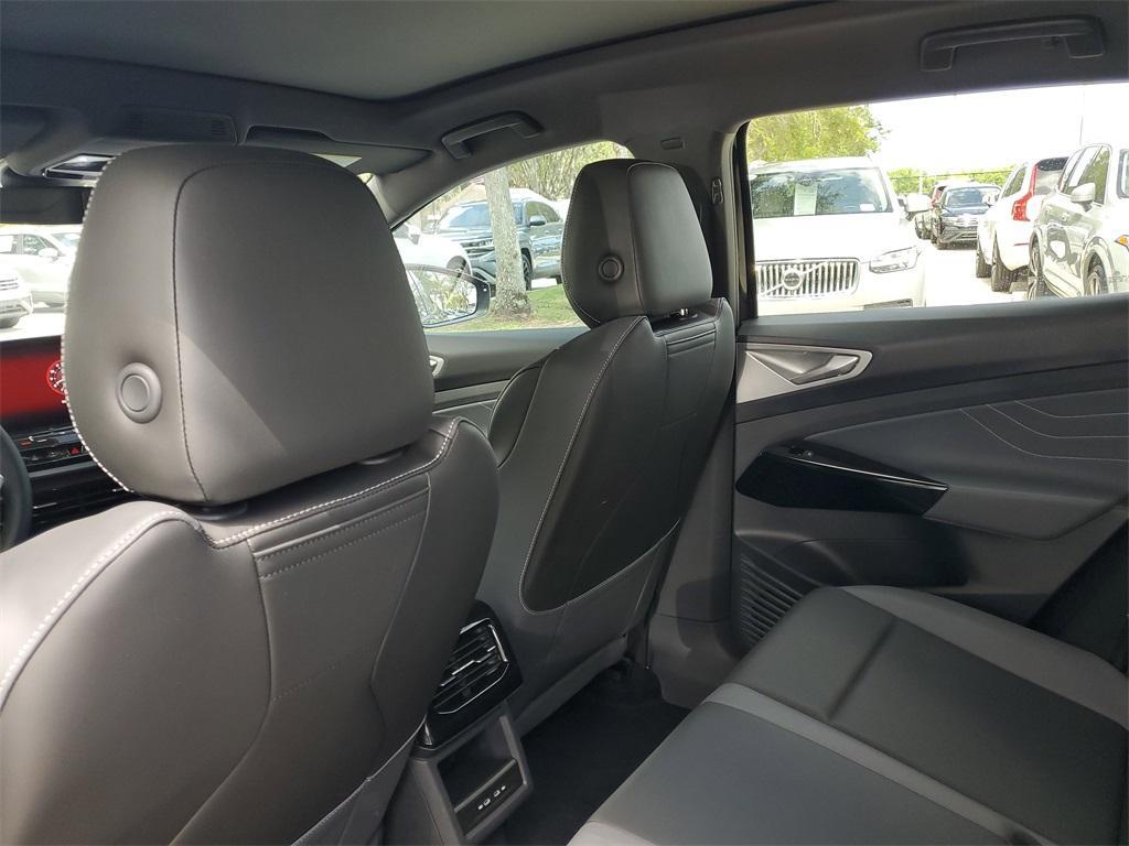 used 2023 Volkswagen ID.4 car, priced at $30,877