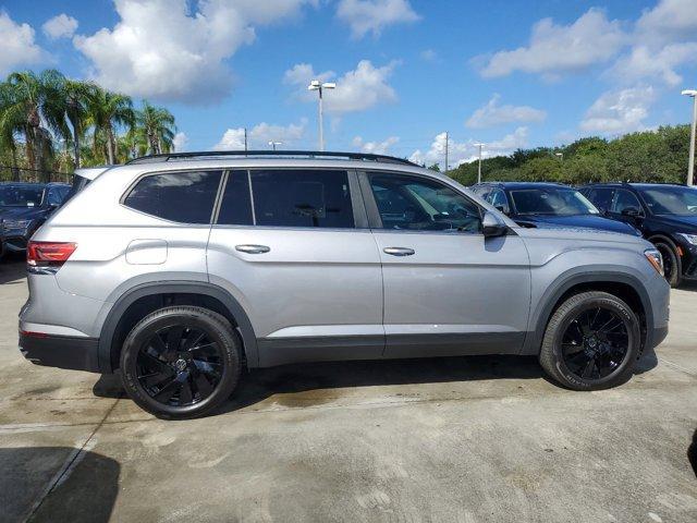 new 2024 Volkswagen Atlas car, priced at $41,290