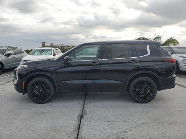 new 2024 Mitsubishi Outlander car, priced at $35,400