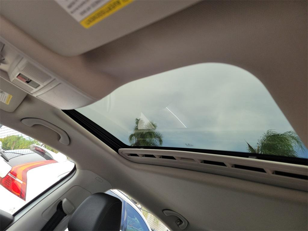 used 2021 Volkswagen Passat car, priced at $15,977