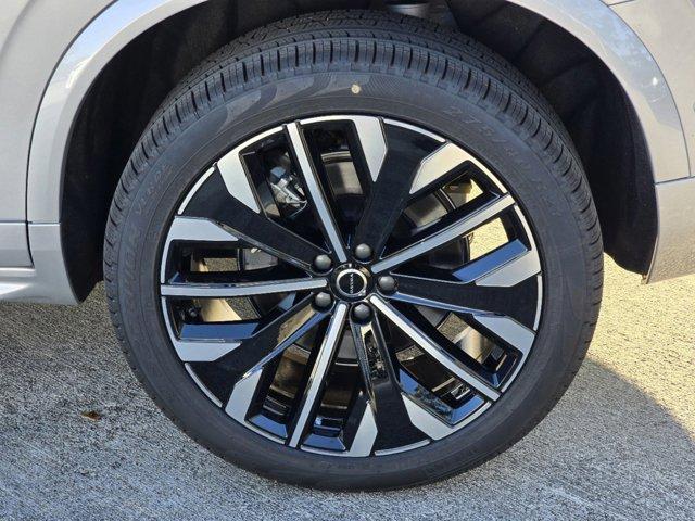 new 2025 Volvo XC90 car, priced at $59,000