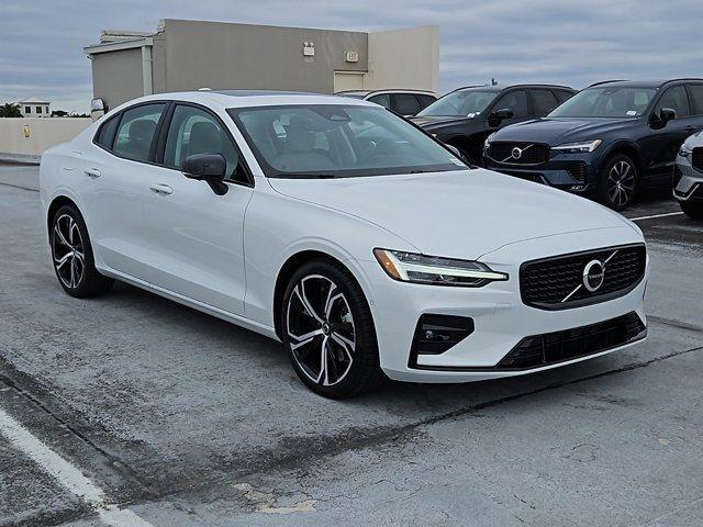 new 2025 Volvo S60 car, priced at $48,015