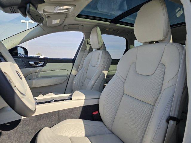 new 2025 Volvo XC60 car, priced at $57,868
