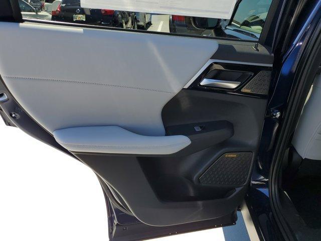 new 2025 Mitsubishi Outlander car, priced at $38,320