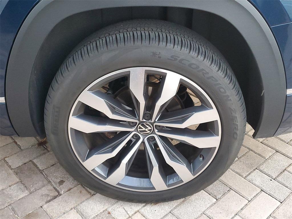used 2023 Volkswagen Atlas car, priced at $37,977