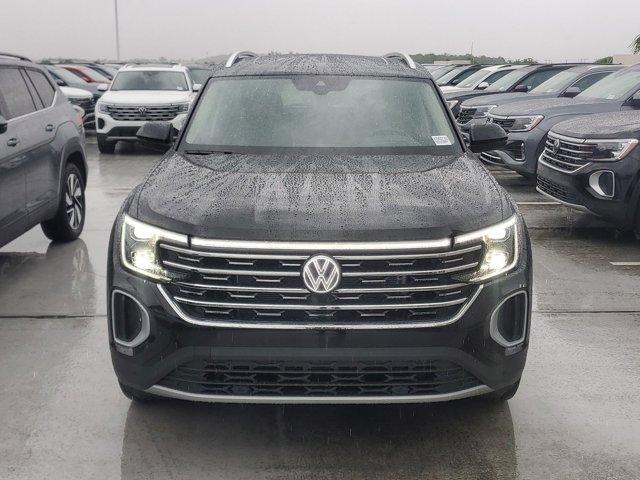 new 2024 Volkswagen Atlas car, priced at $46,418