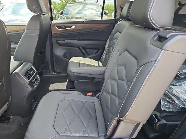new 2025 Volkswagen Atlas car, priced at $42,789