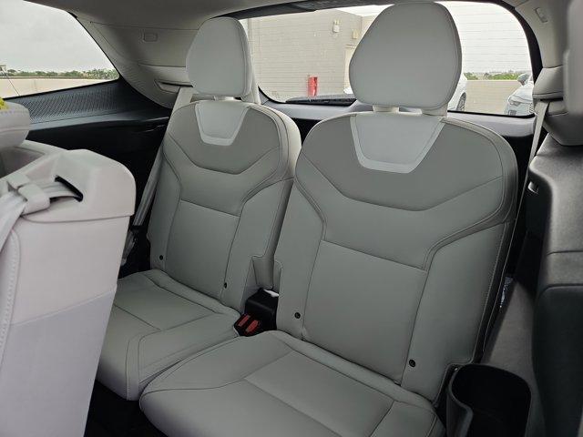 new 2025 Volvo EX90 car, priced at $89,505