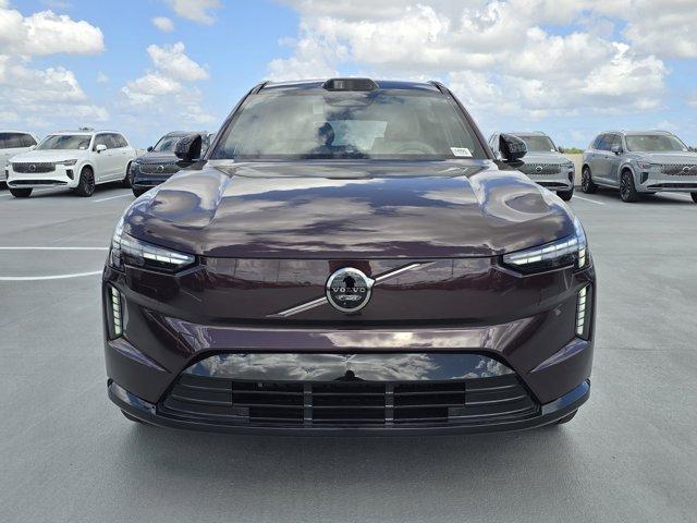 new 2025 Volvo EX90 car, priced at $95,940