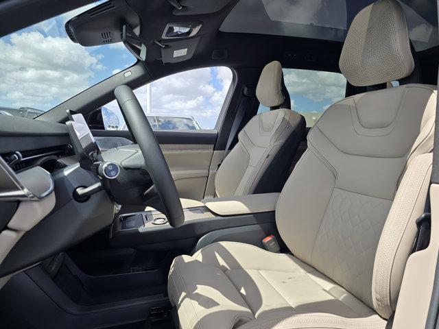new 2025 Volvo EX90 car, priced at $95,940