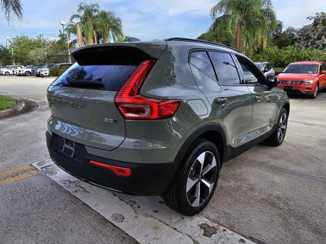 new 2025 Volvo XC40 car, priced at $48,315