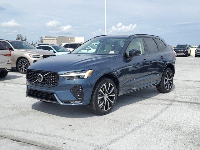 new 2025 Volvo XC60 car, priced at $55,725