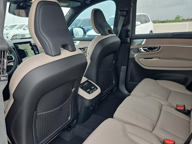 new 2025 Volvo XC90 car, priced at $75,780
