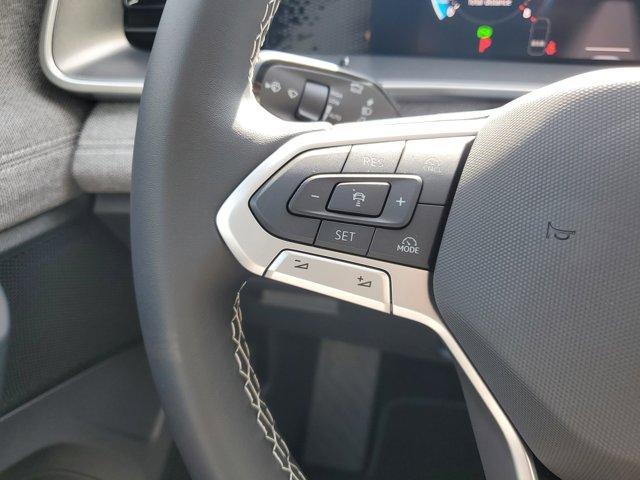 new 2025 Volkswagen Tiguan car