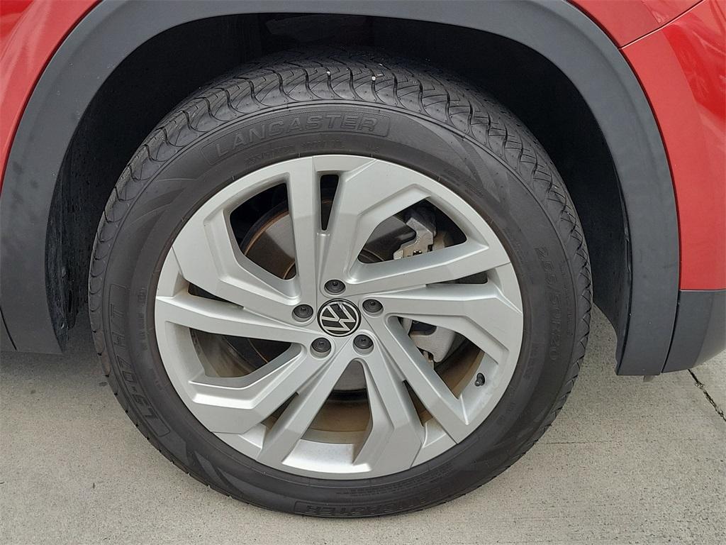 used 2021 Volkswagen Atlas Cross Sport car, priced at $21,977