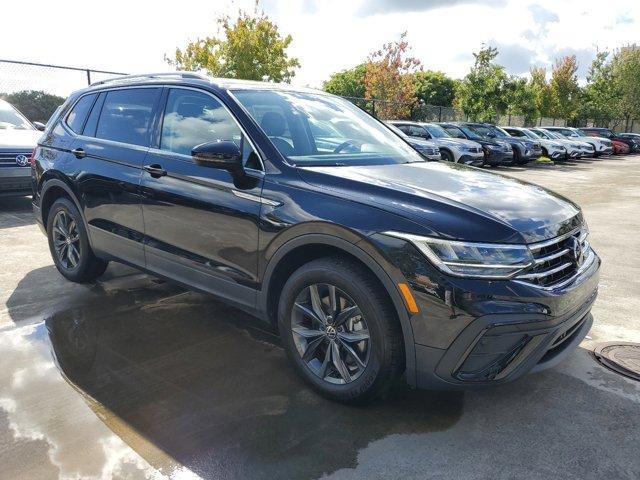 new 2024 Volkswagen Tiguan car, priced at $31,313