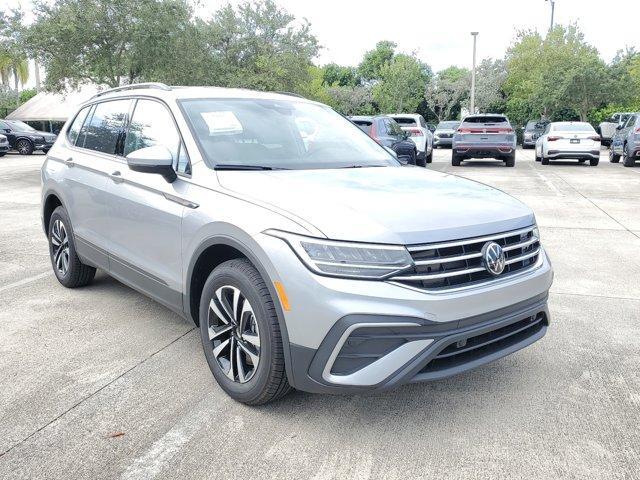 new 2024 Volkswagen Tiguan car, priced at $28,153