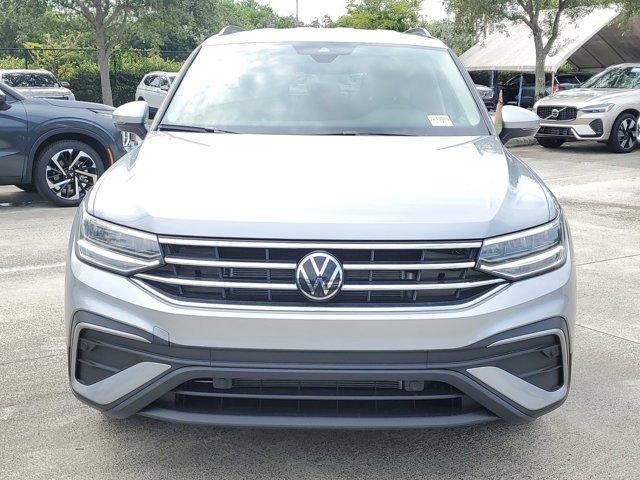 new 2024 Volkswagen Tiguan car, priced at $28,153