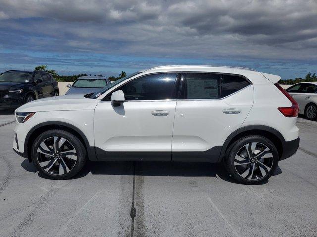 new 2025 Volvo XC40 car, priced at $49,790