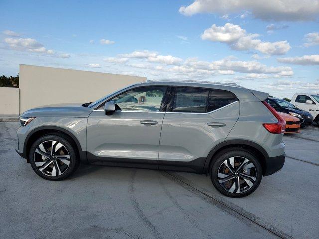 new 2025 Volvo XC40 car, priced at $51,000