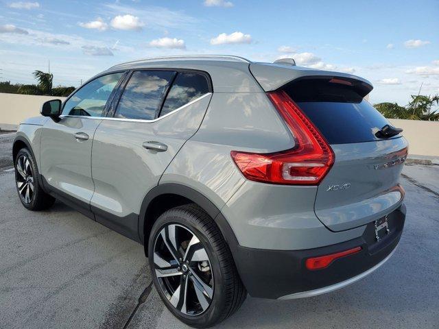 new 2025 Volvo XC40 car, priced at $51,000