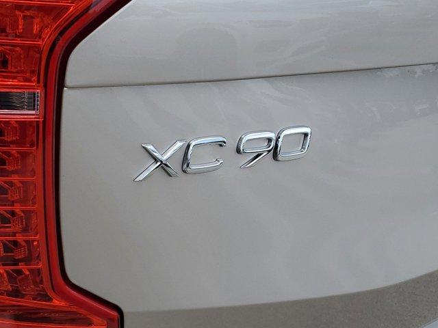 new 2025 Volvo XC90 car, priced at $67,265