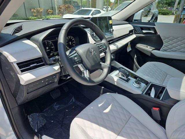 new 2025 Mitsubishi Outlander car, priced at $49,895