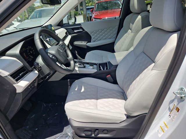 new 2025 Mitsubishi Outlander car, priced at $49,895