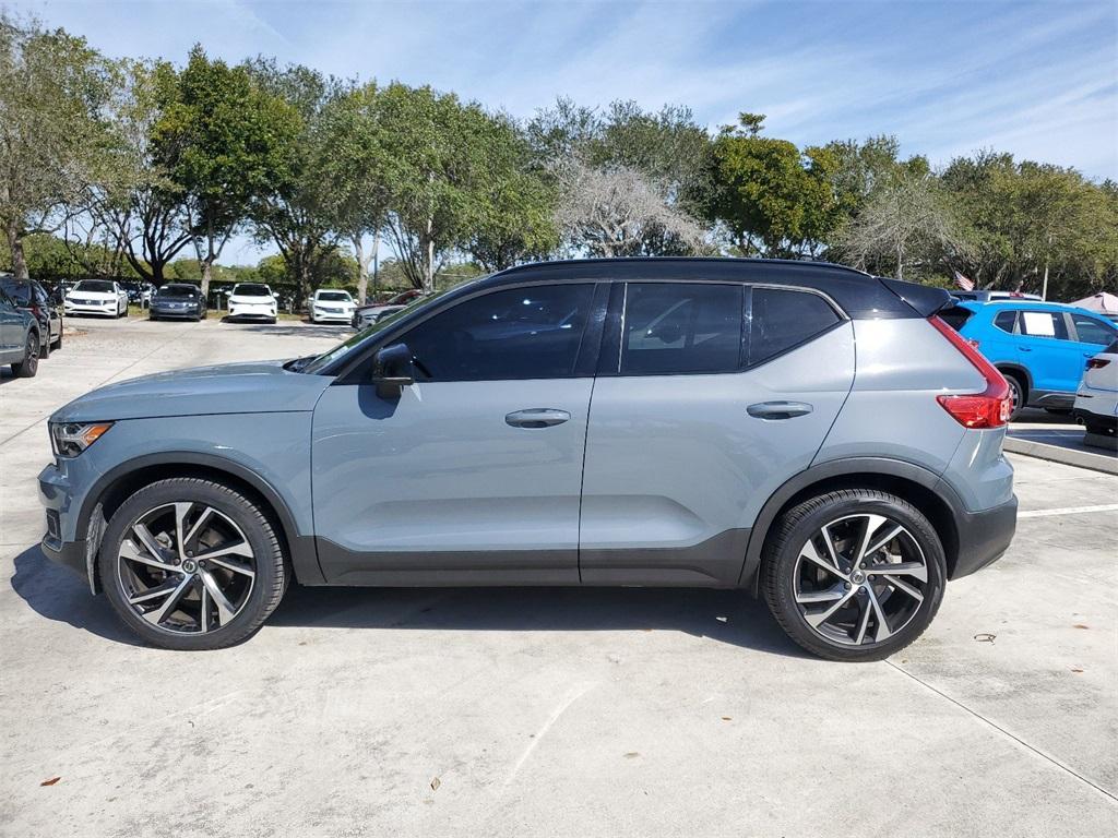 used 2021 Volvo XC40 car, priced at $28,588