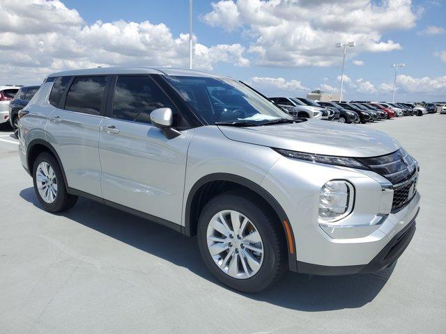 new 2025 Mitsubishi Outlander car, priced at $32,200