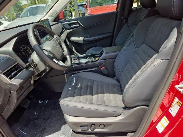 new 2025 Mitsubishi Outlander car, priced at $35,690