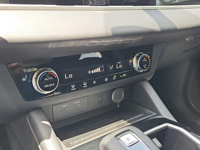 new 2025 Mitsubishi Outlander car, priced at $35,690