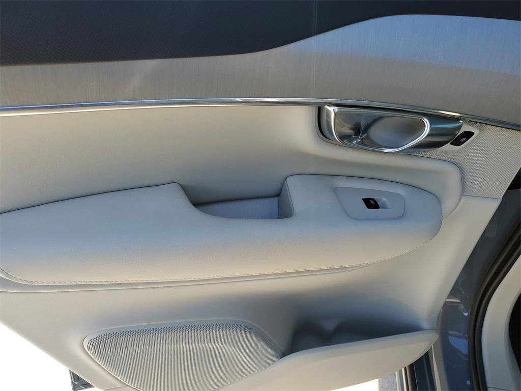 used 2023 Volvo XC90 car, priced at $41,788