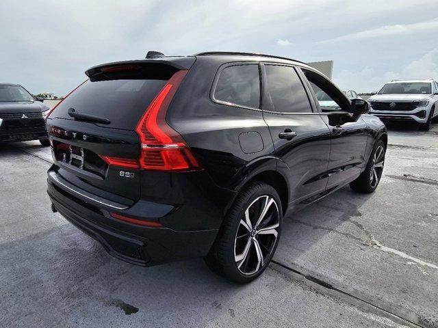 new 2025 Volvo XC60 car, priced at $61,025