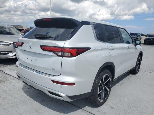 new 2024 Mitsubishi Outlander car, priced at $34,580