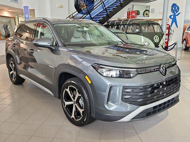 new 2025 Volkswagen Tiguan car