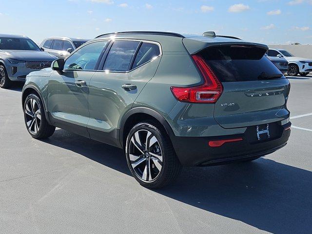 new 2025 Volvo XC40 car, priced at $48,305