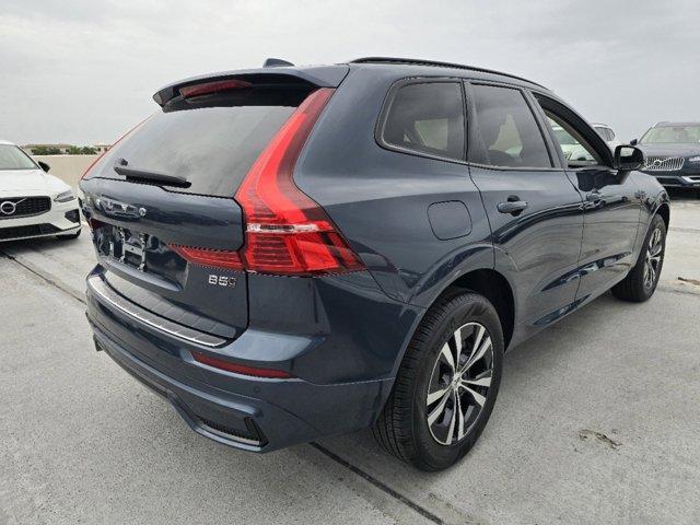 new 2025 Volvo XC60 car, priced at $49,525