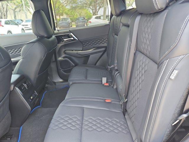 new 2025 Mitsubishi Outlander car, priced at $50,930