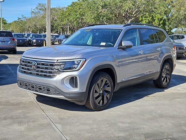 new 2024 Volkswagen Atlas car, priced at $39,815